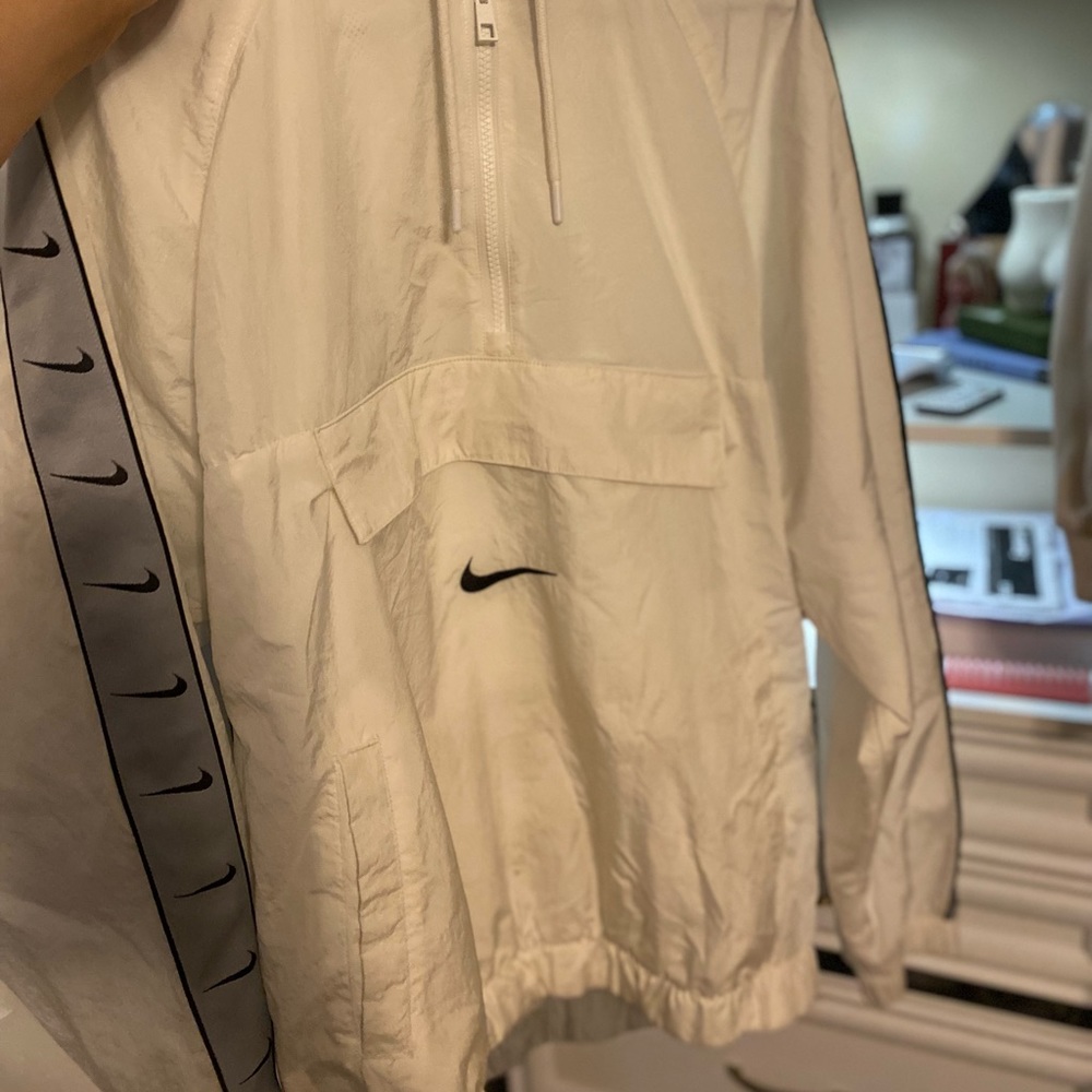 Nike windbreaker